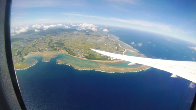 飛行機から見る島